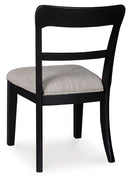 Greddinton - Extension Dining Table Set