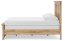Makidern - Panel Bedroom Set