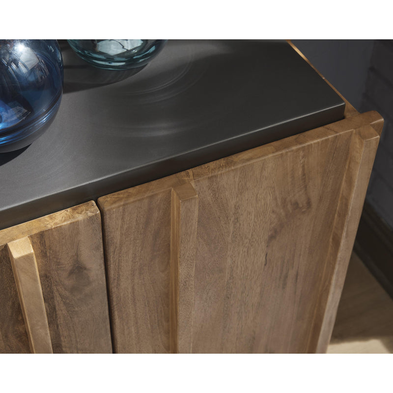 Signature Design by Ashley Quintavious A4000685 Accent Cabinet IMAGE 7