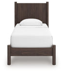 Pamytta - Panel Platform Bedroom Set
